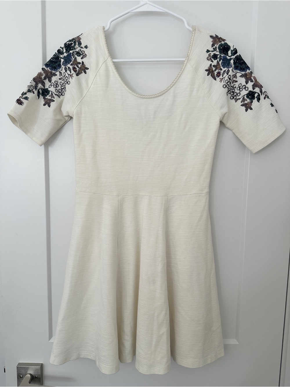 Free People Cream Floral Embroidered Skater Dress Size Small Women’s